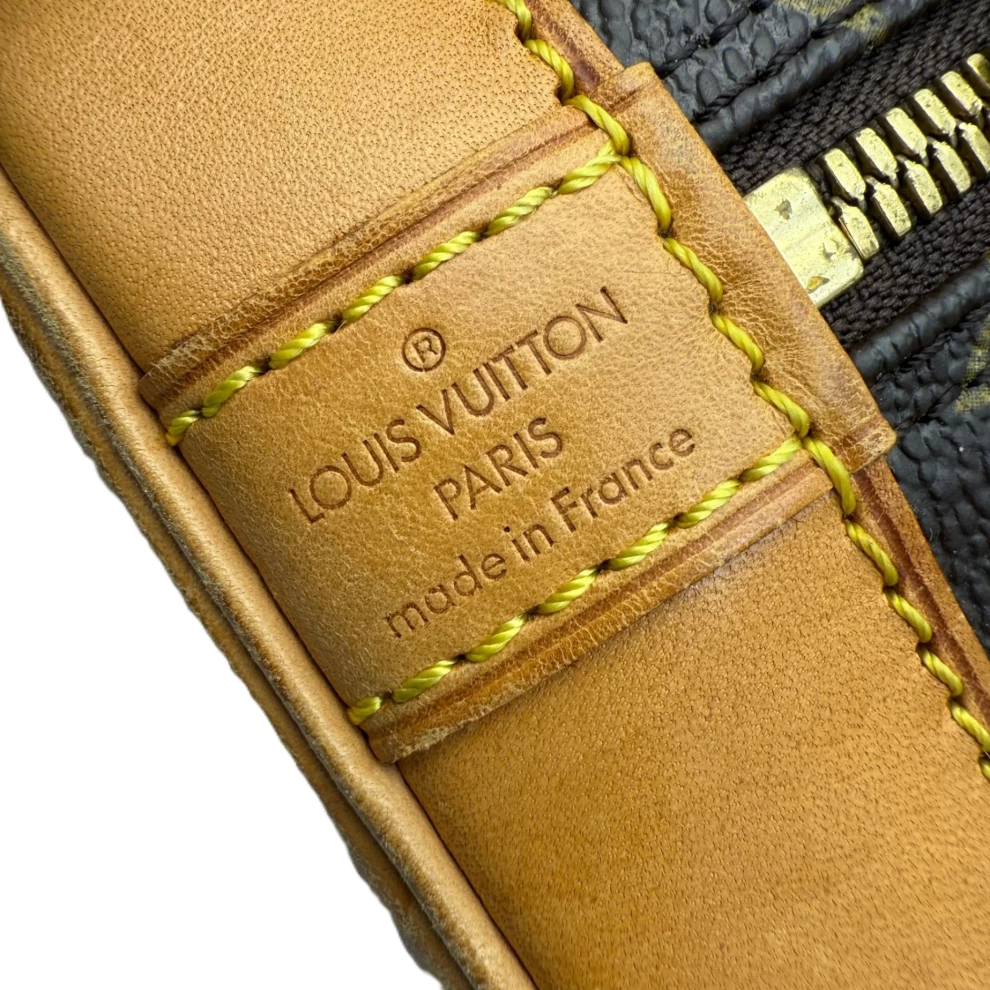     حقيبة لويس فيتون مونوغرام ألما بي إم 