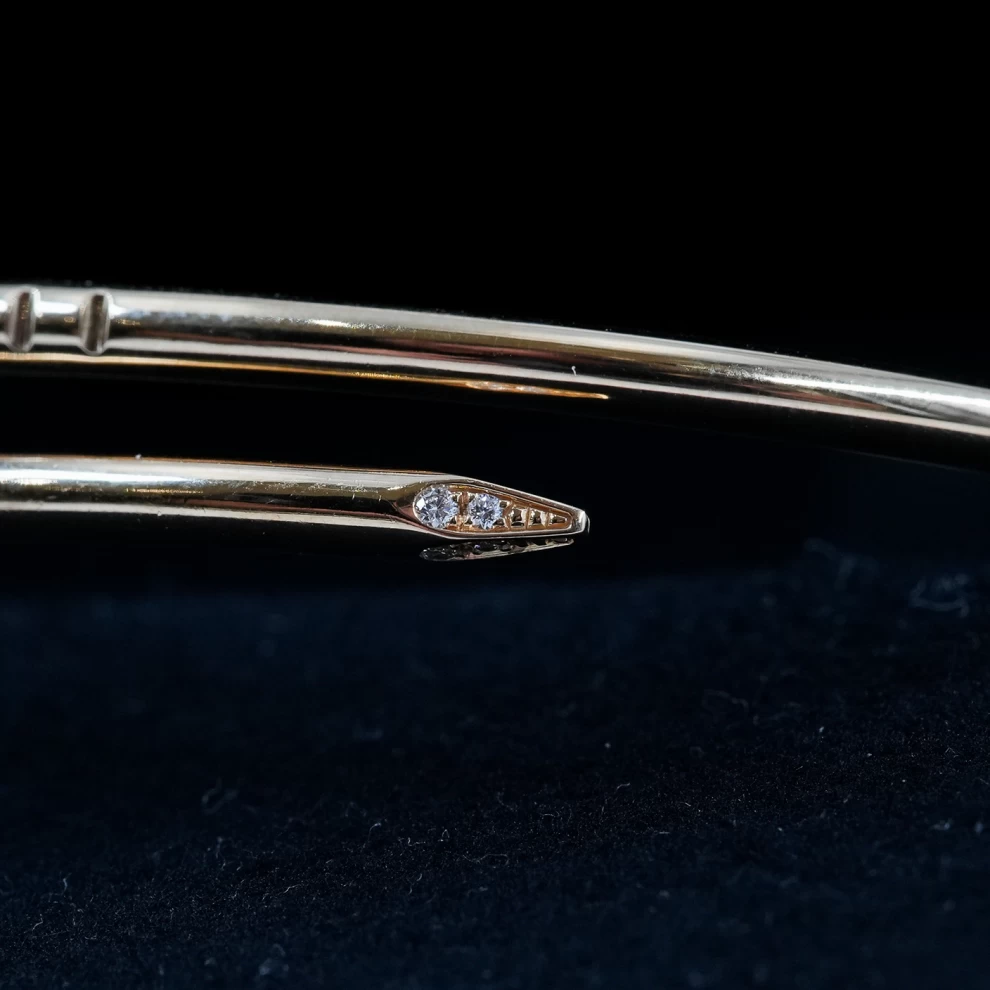     Cartier Juste un Clou bracelet 