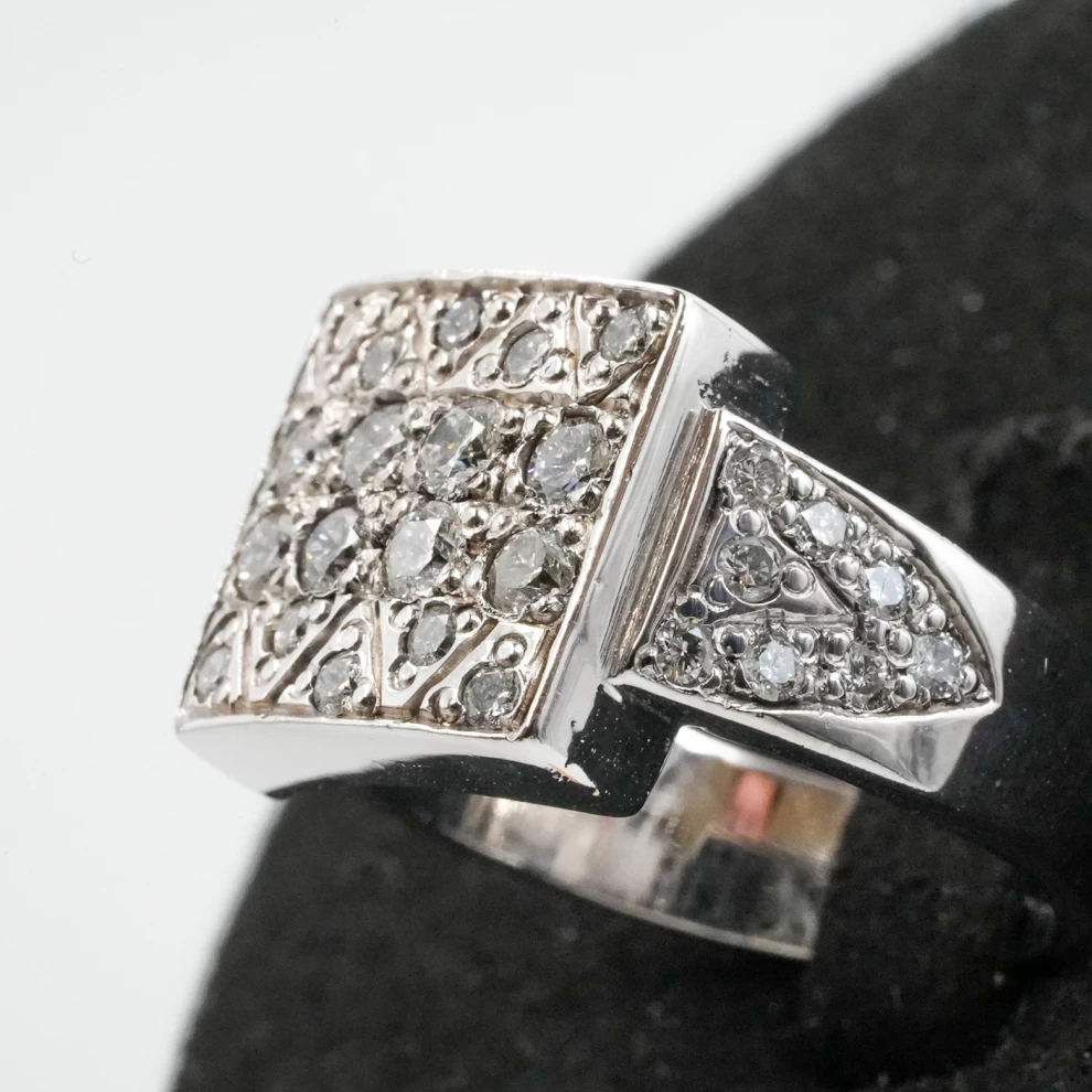 Diamond Ring - Women