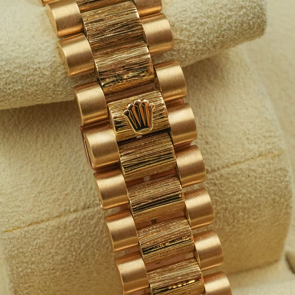 Rolex Day-Date 36 in Yellow Gold with Diamond Bezel
