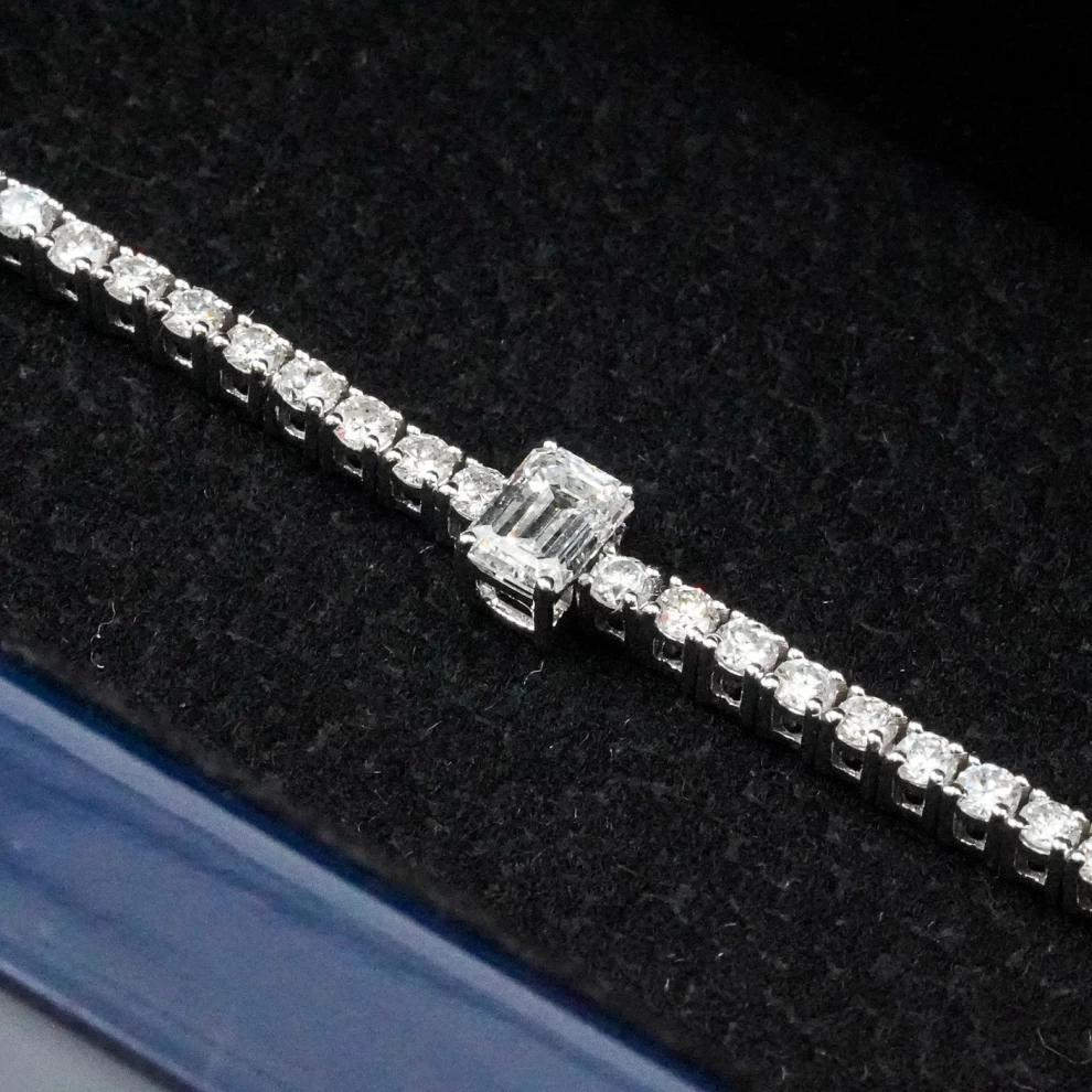     White Gold Bracelet - Diamond 