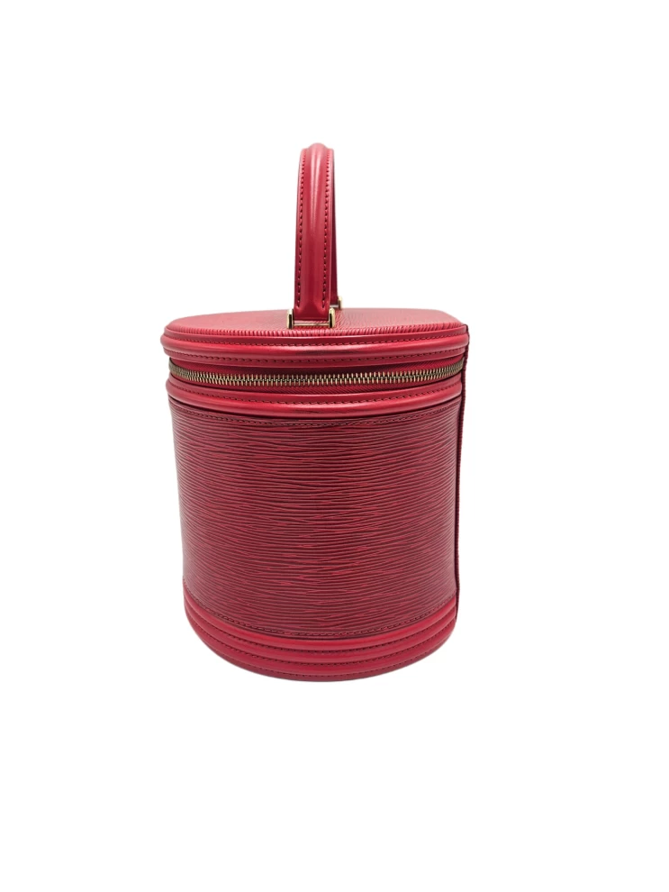     حقيبة مستحضرات تجميل Louis Vuitton Red Epi Cannes 