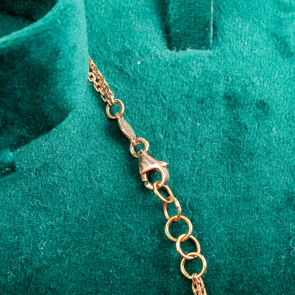     Diamond Necklace 