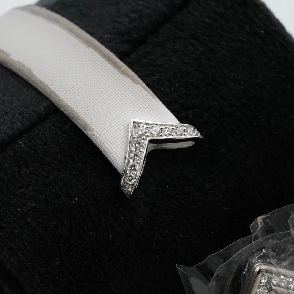     "Chaumet Joséphine Aigrette: الكمال الماسي على شكل كمثرى " 