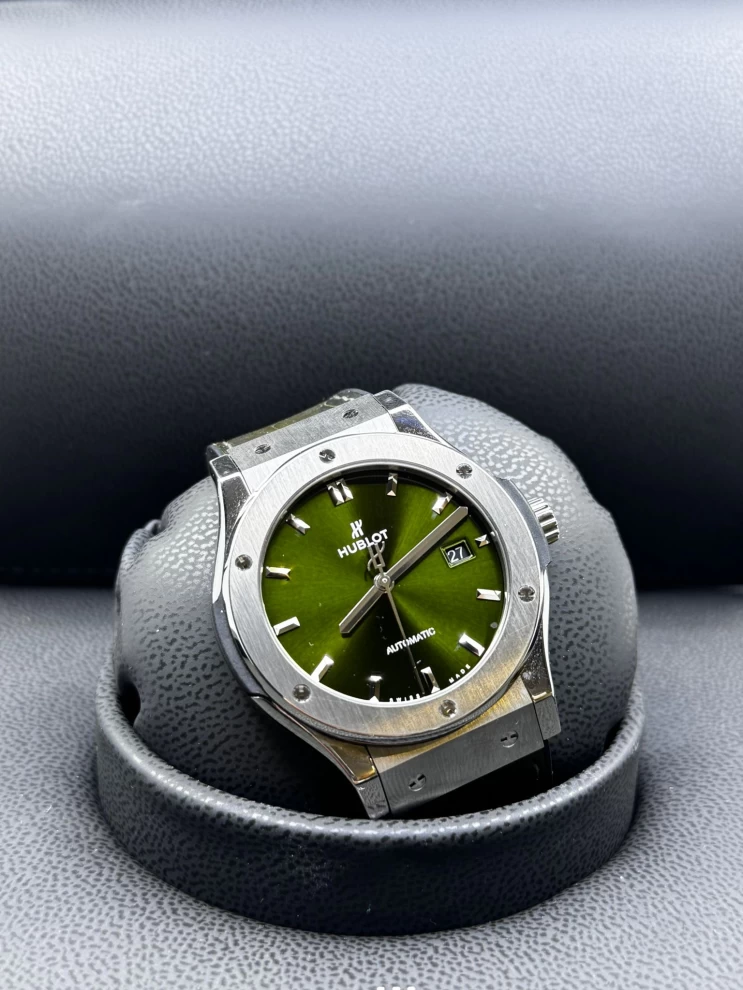     Hublot Classic Fusion - Men's Watch 
