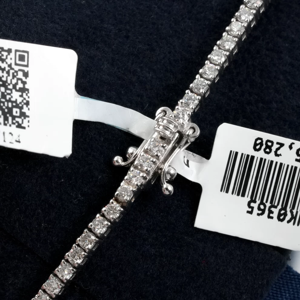     Diamond Necklace for Women 