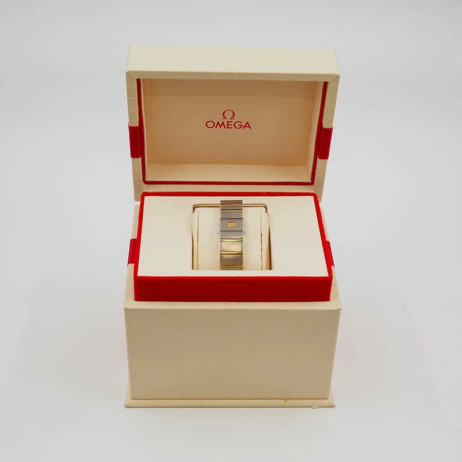     Omega Constellation 28mm - Diamond & Mother-of-Pearl 