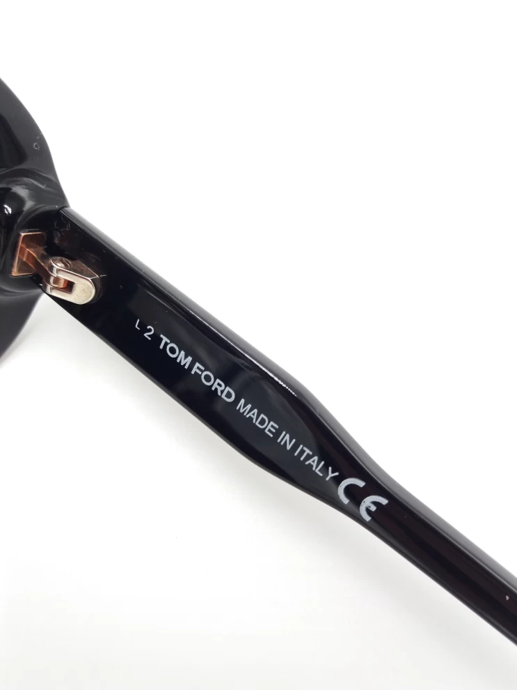     نظارة شمسية توم فورد تروي FT0836 01A 