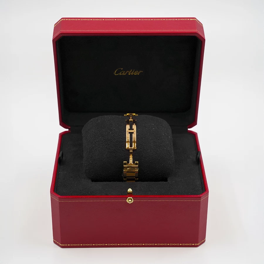     Cartier Ballon Bleu 26mm - Yellow Gold & Diamond Bezel 