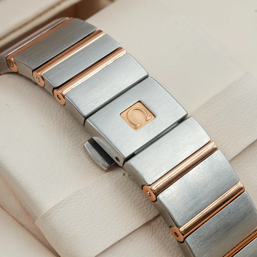     Omega Constellation 28mm - Steel & Sedna™ Gold 