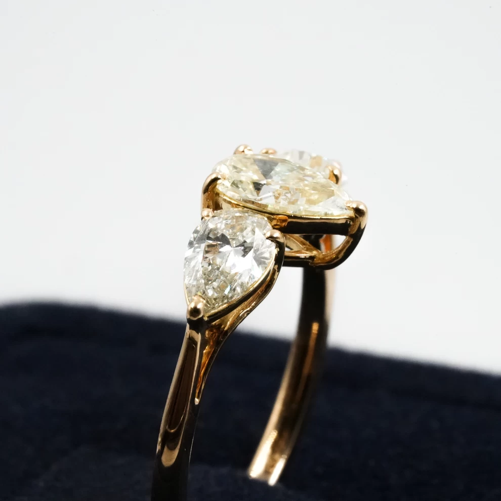 Women's Ring