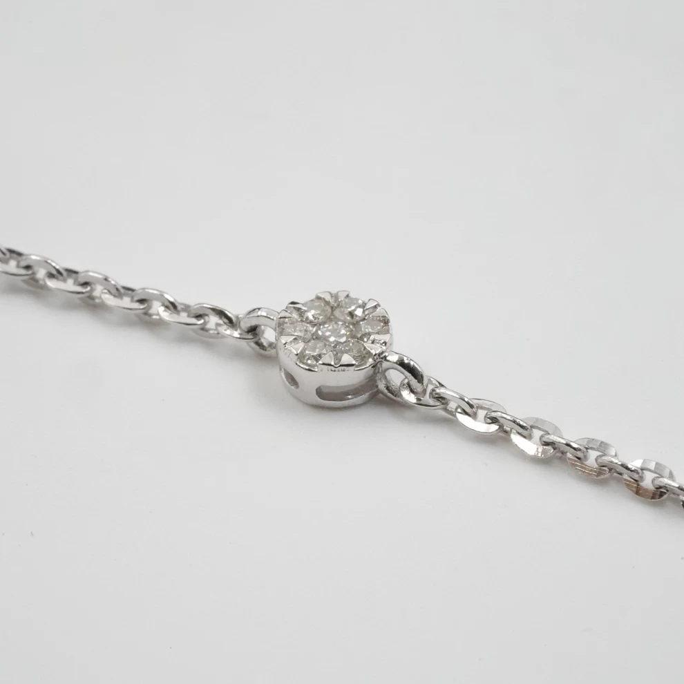     Diamond Bracelet For Women 