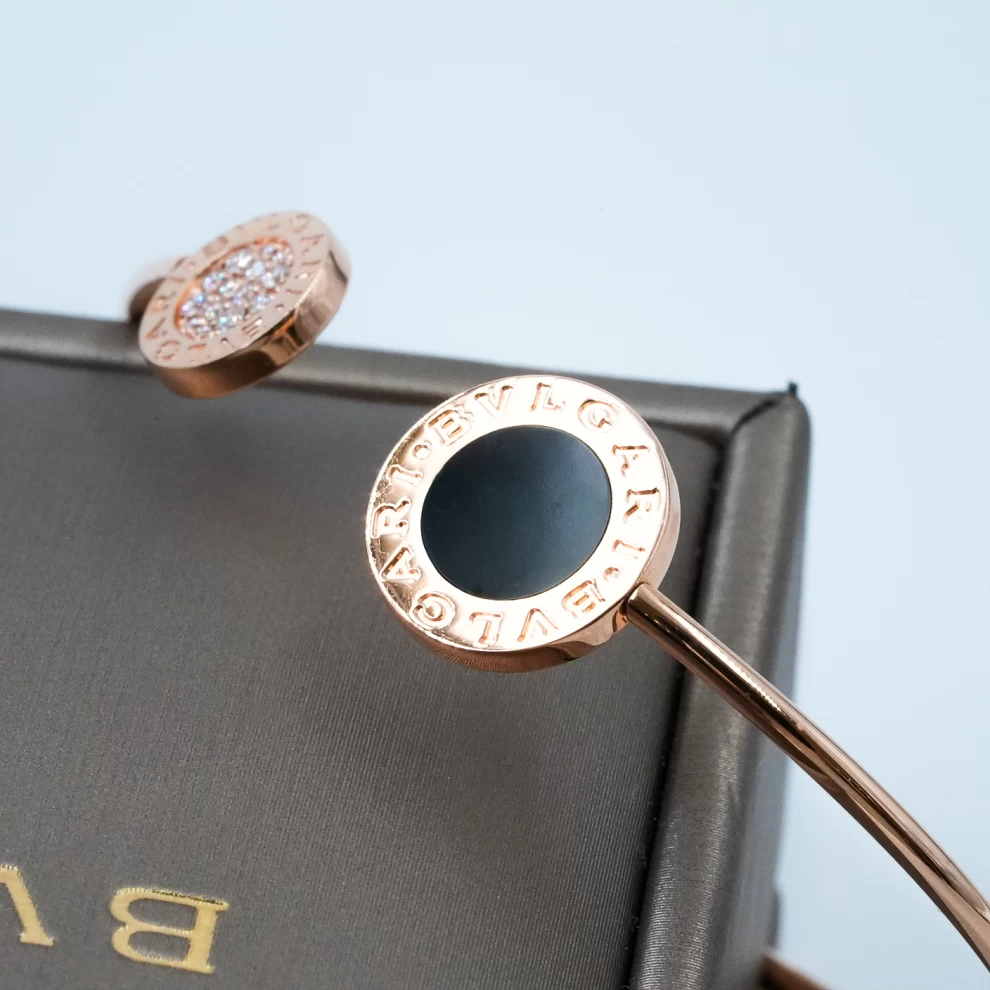     سوار بولغاري بولغاري المفتوح 