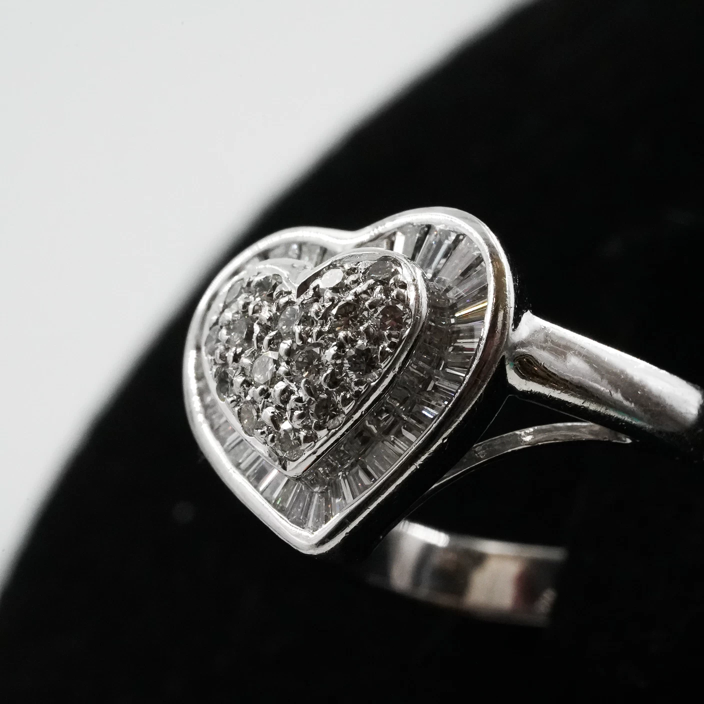     Diamond Ring 