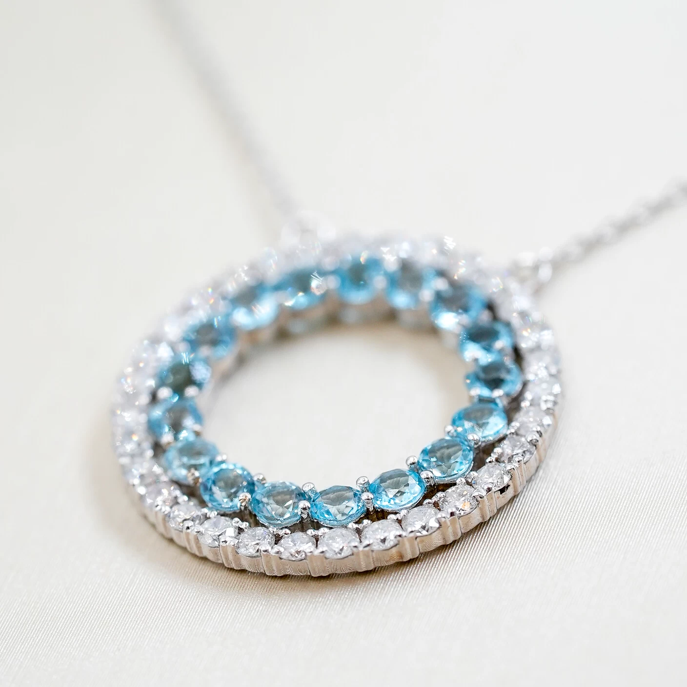     Diamond Necklace 