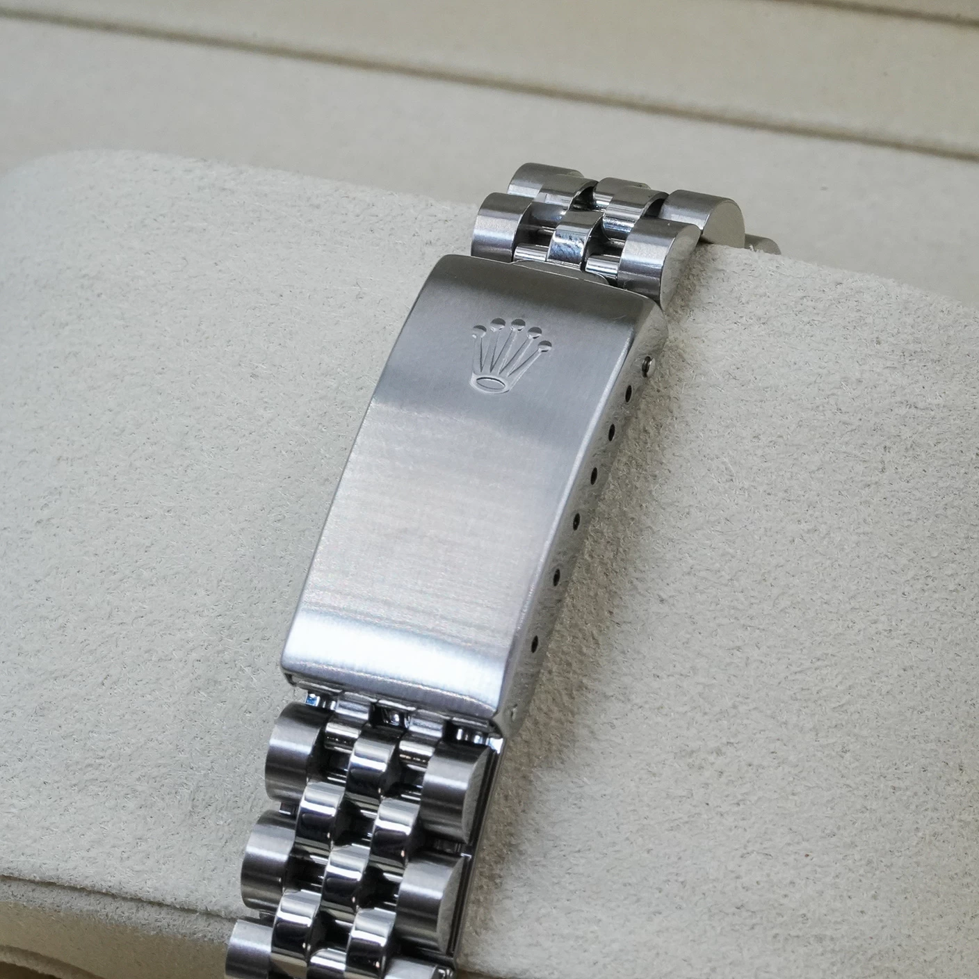     Rolex Datejust 31 in White Rolesor with Black Dial - Women's Watch 