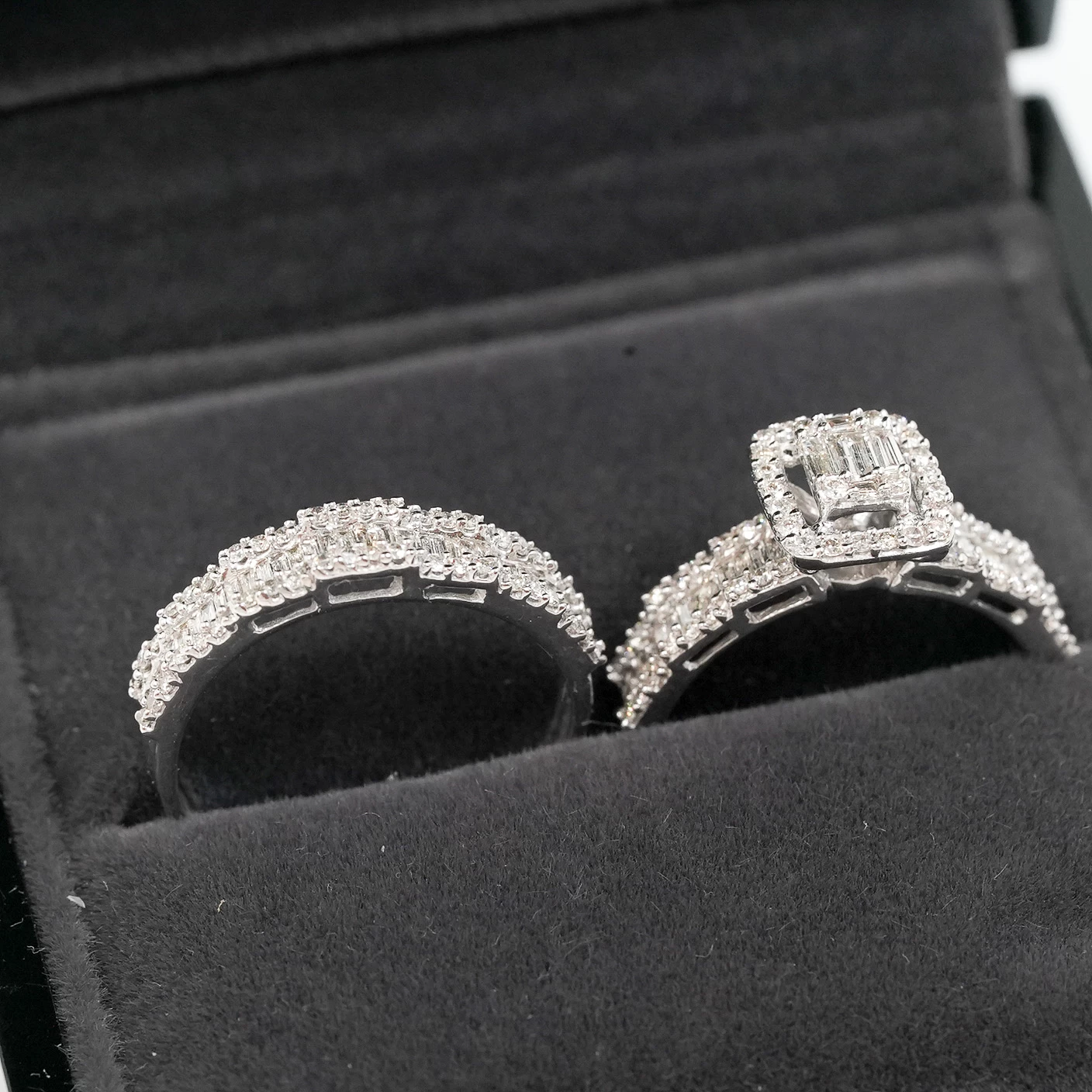Ring Twins