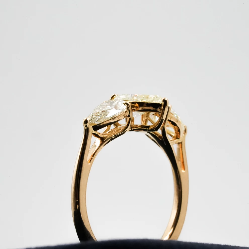 Women's Ring