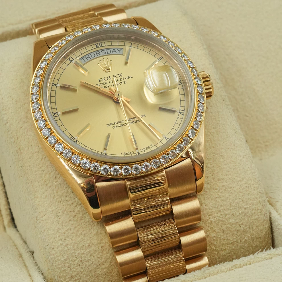 Rolex Day-Date 36 in Yellow Gold with Diamond Bezel