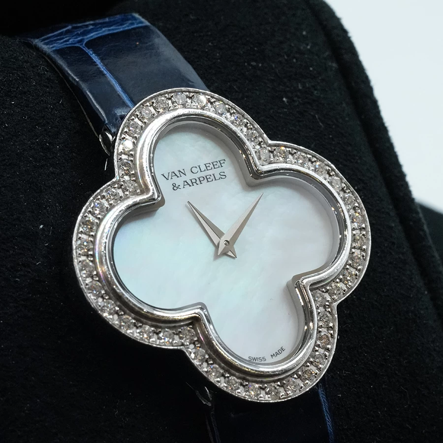     Van Cleef & Arpels Sweet Alhambra Diamond Watch 