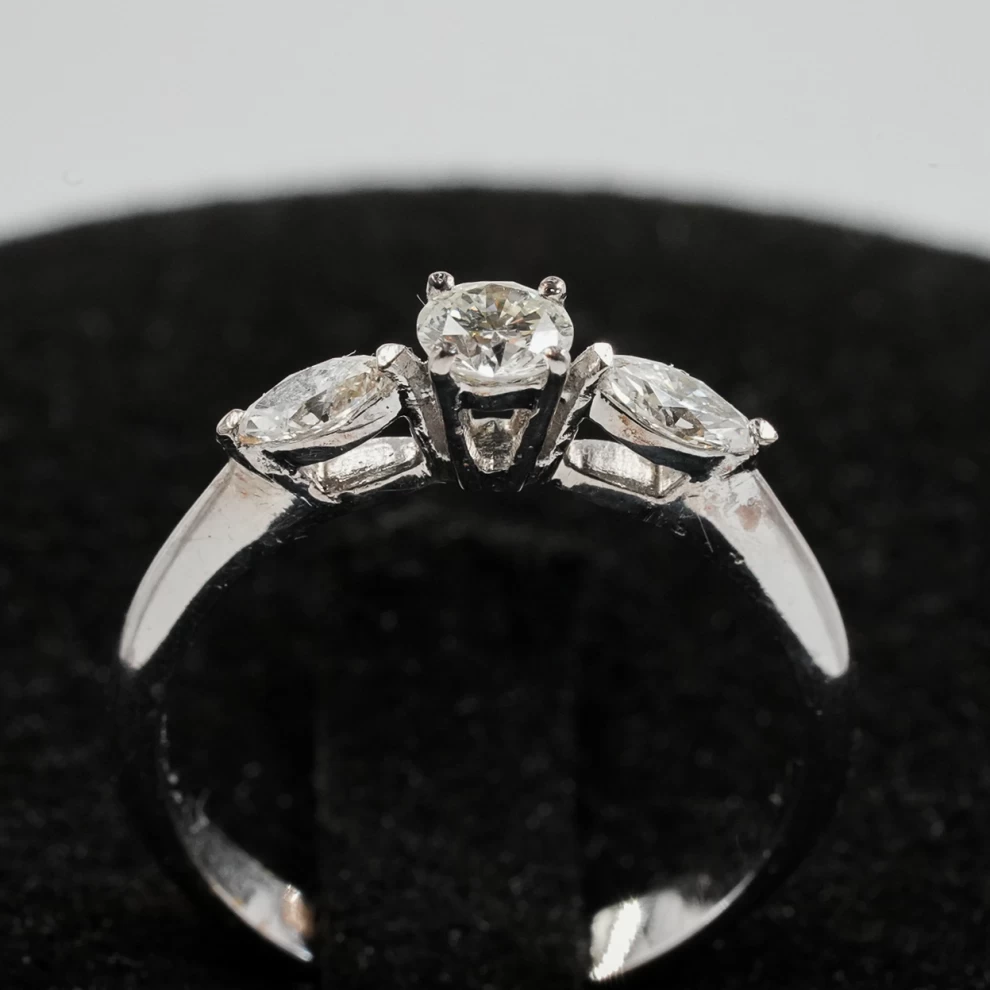 Diamond Ring - Women