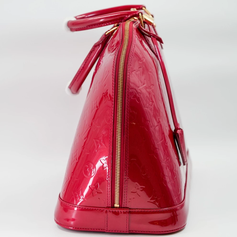     Louis Vuitton Alma bag - Red 