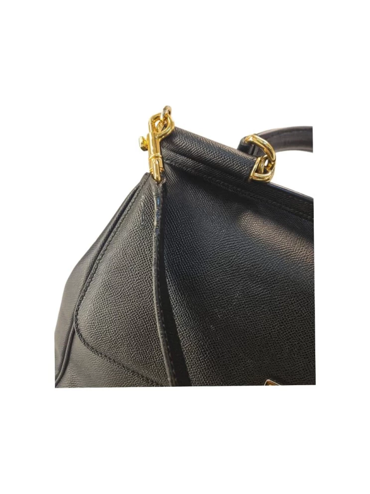     حقيبة دولتشي آند غابانا ميس سيسيلي كبيرة الحجم من الجلد الأسود بمقبض علوي 