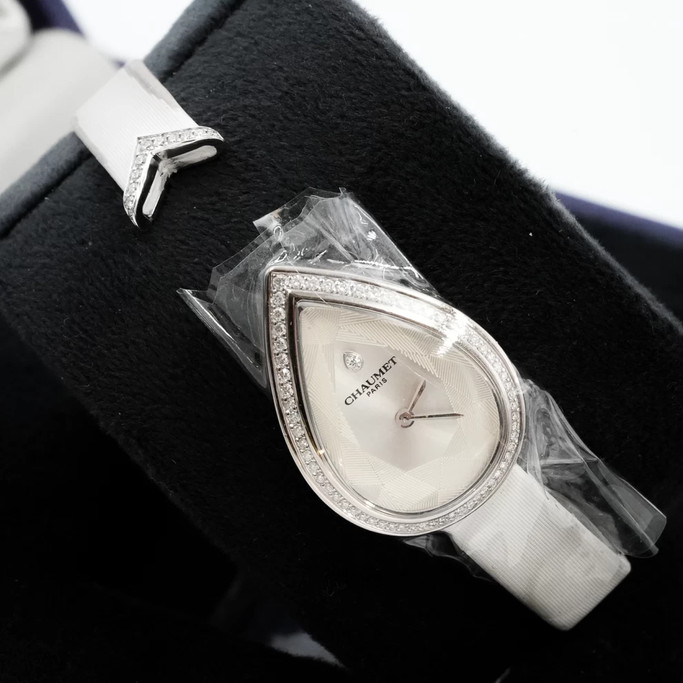     "Chaumet Joséphine Aigrette: الكمال الماسي على شكل كمثرى " 