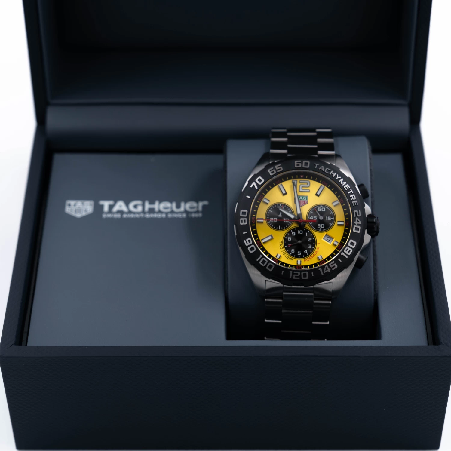     TAG HEUER - Formula 1 - Men's Watch 