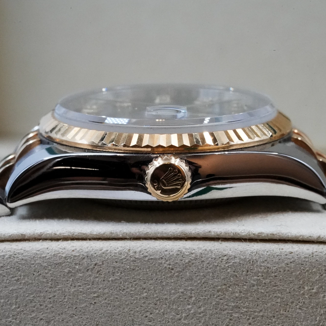 Rolex Datejust 31 in Yellow Rolesor with Diamond Dial - Women's Watch