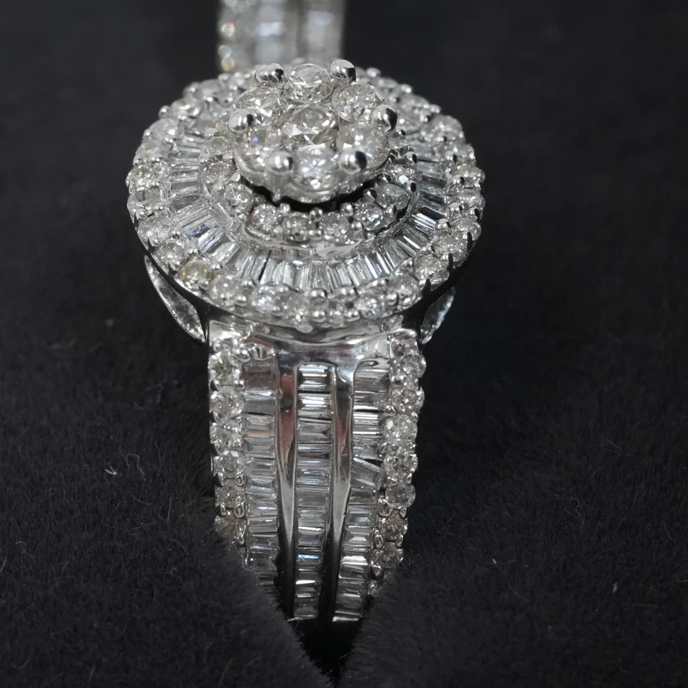     Ring Twins 