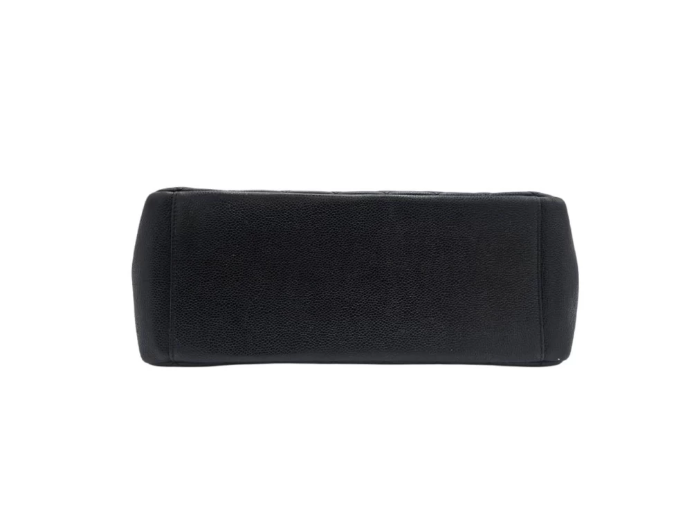     حقيبة كتف شانيل بلاك كافيار جي إس تي 