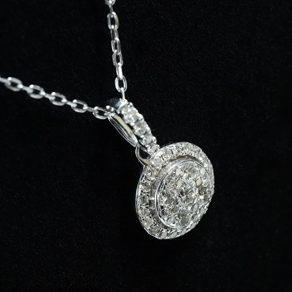     Diamond Necklace 