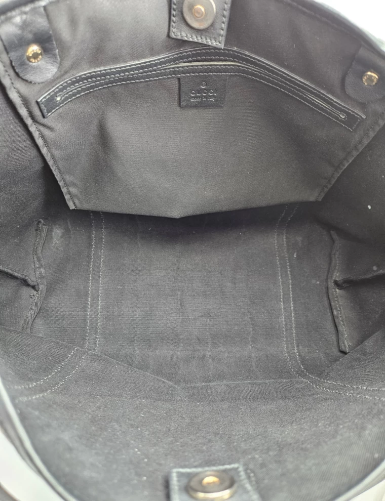     حقيبة جوتشي جوتشيسيما من القماش المغطى بطبعة جوي 