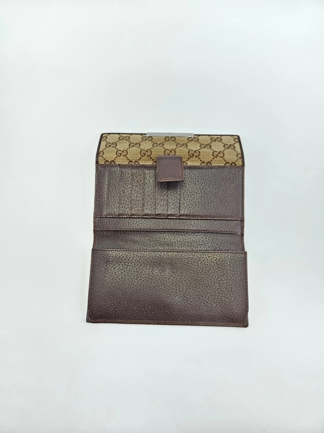     Gucci Engraved Metal Plate Clutch Wallet 