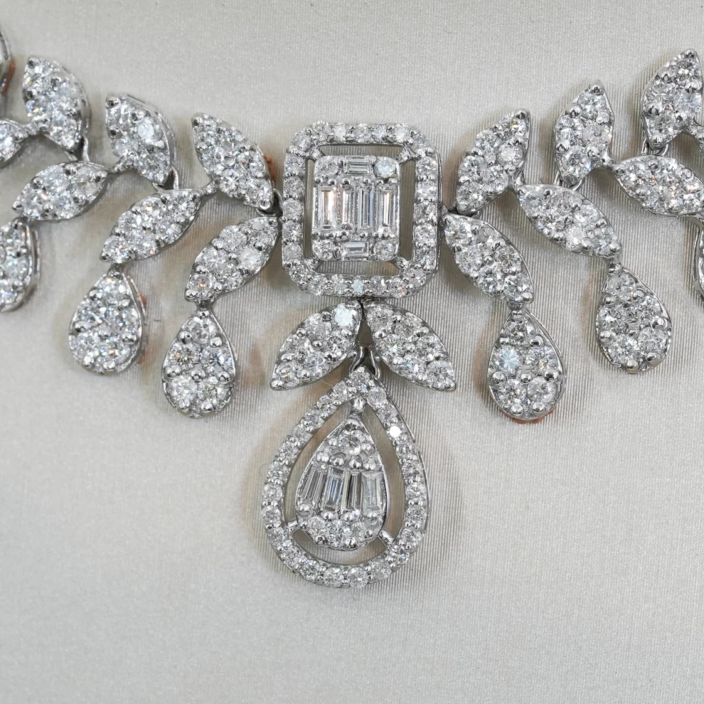     Diamond Set 4pc 