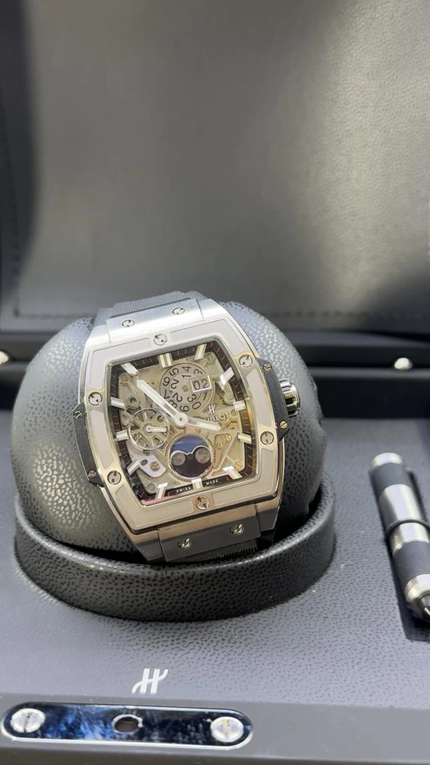     Hublot Big Bang 