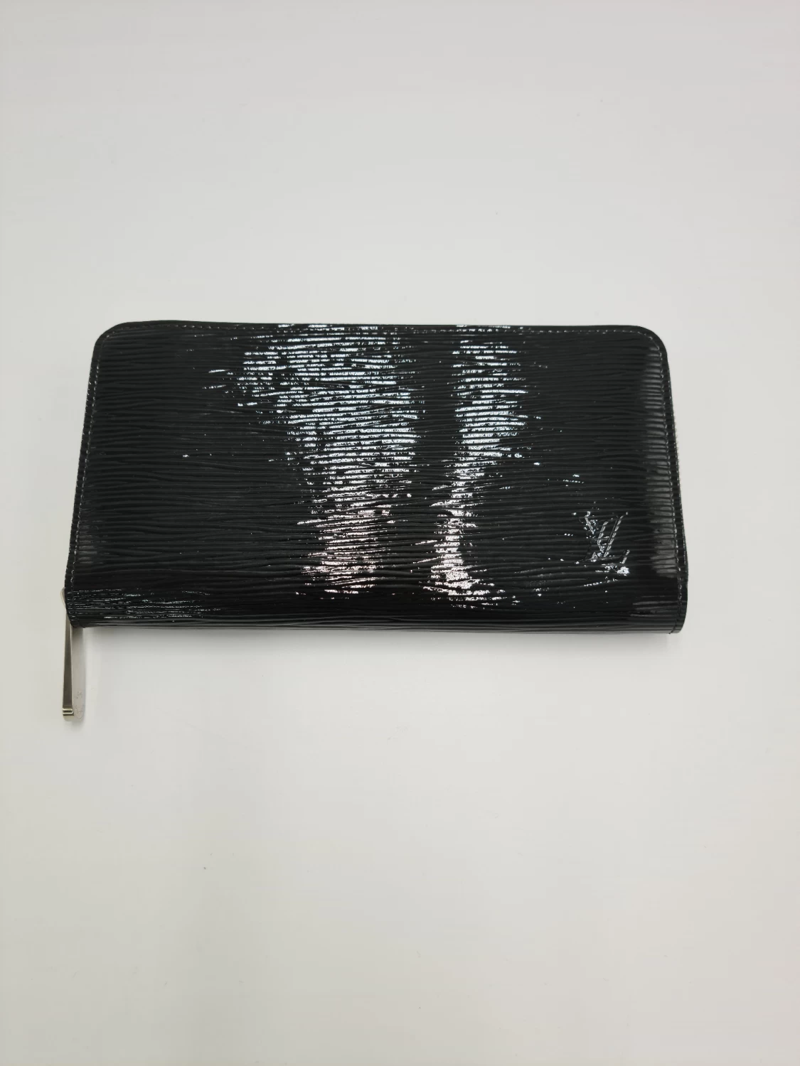     محفظة Louis Vuitton Epi Leather Zippy Continental 