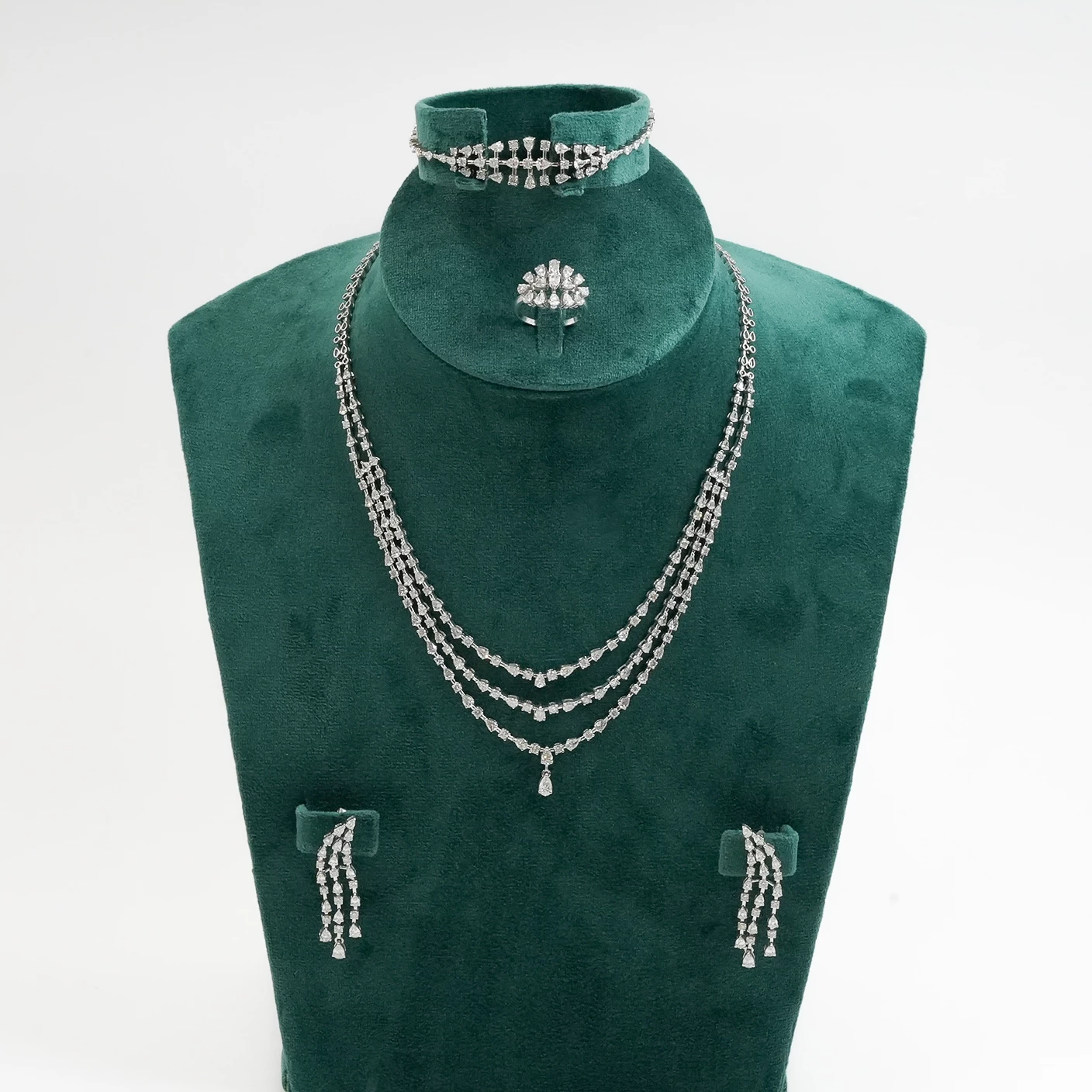    4 Pc Diamond Set 