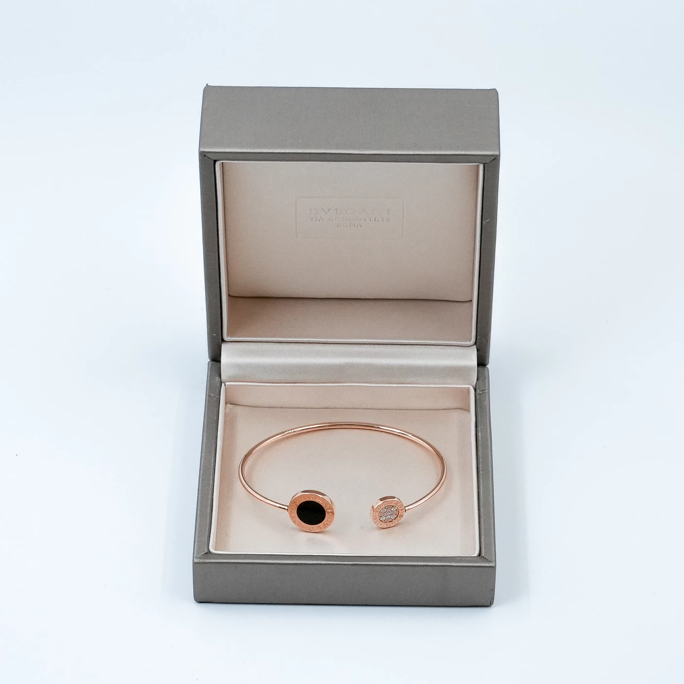     سوار بولغاري بولغاري المفتوح 