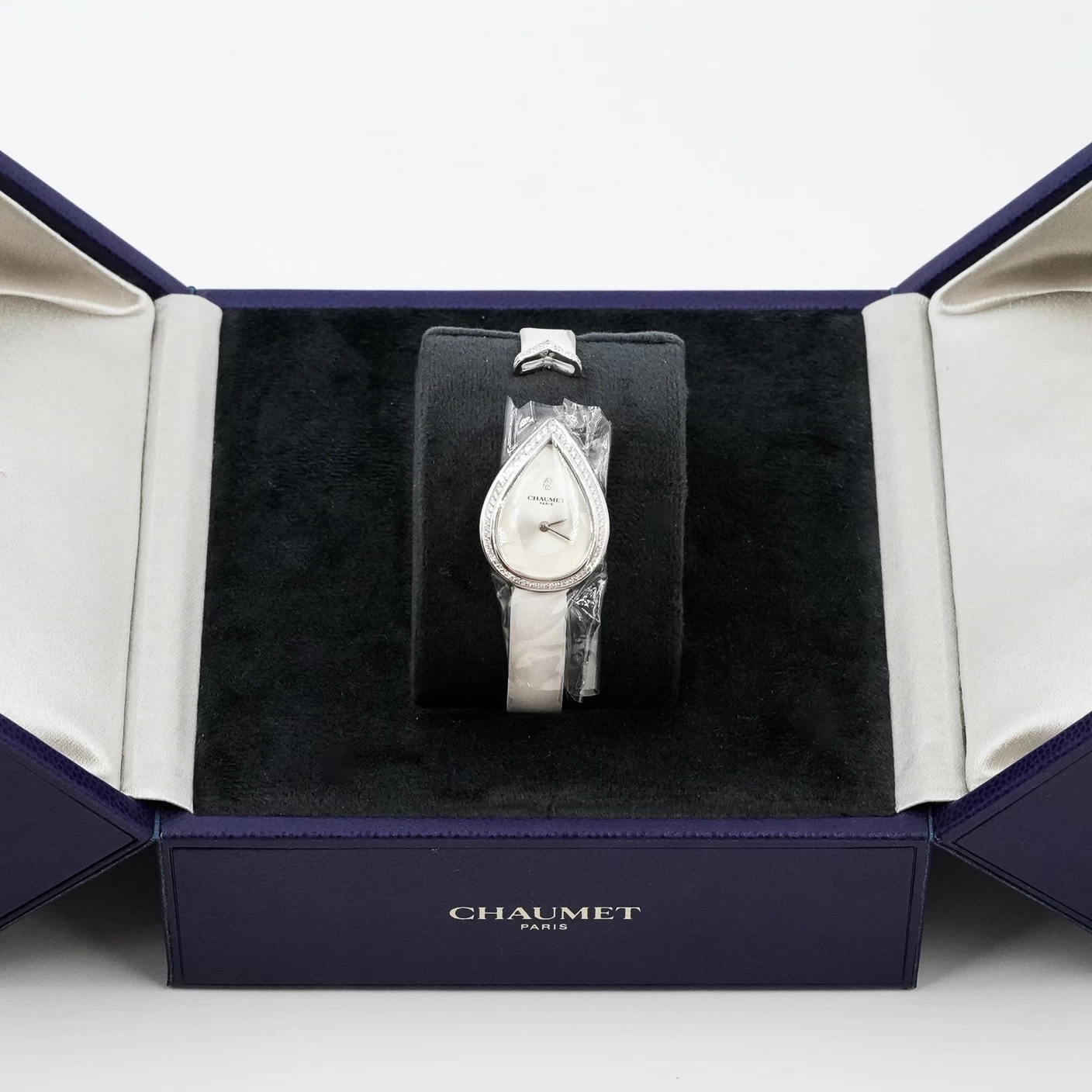     "Chaumet Joséphine Aigrette: الكمال الماسي على شكل كمثرى " 