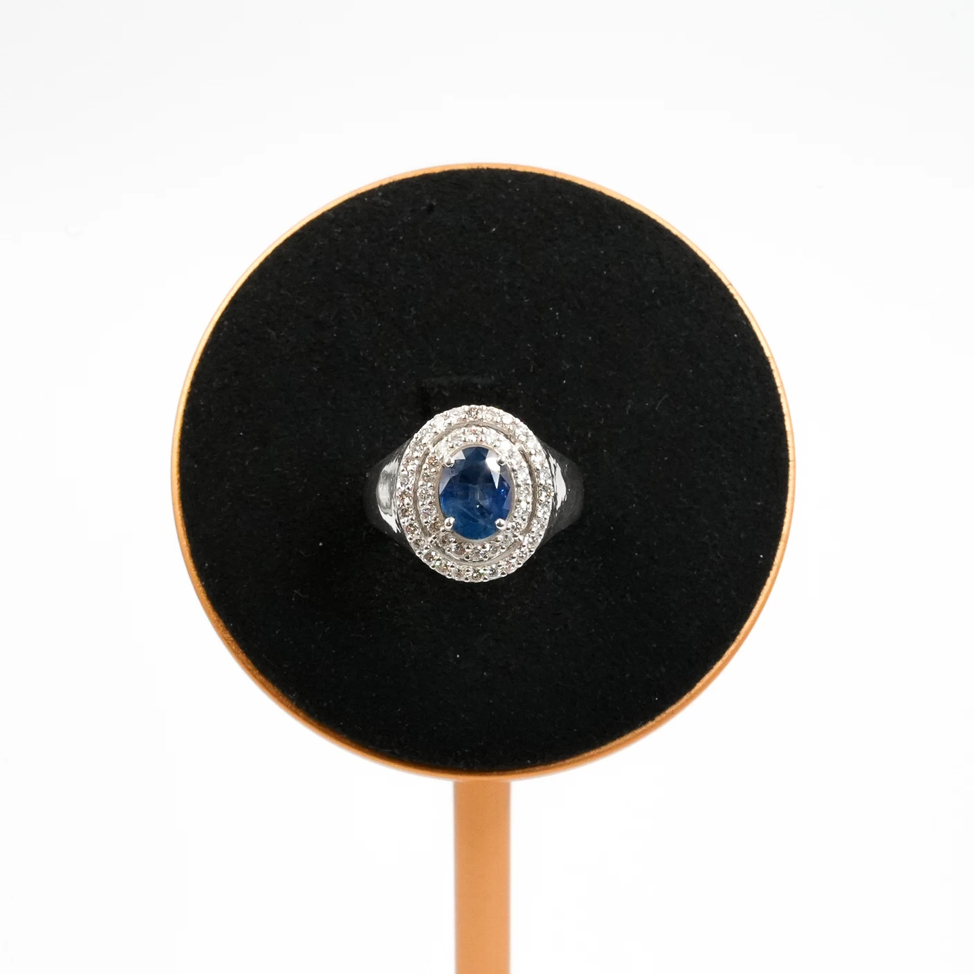 Women's Diamond Ring