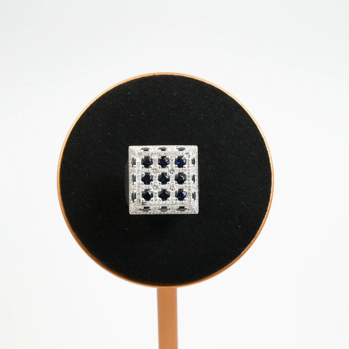 Women's Diamond Ring