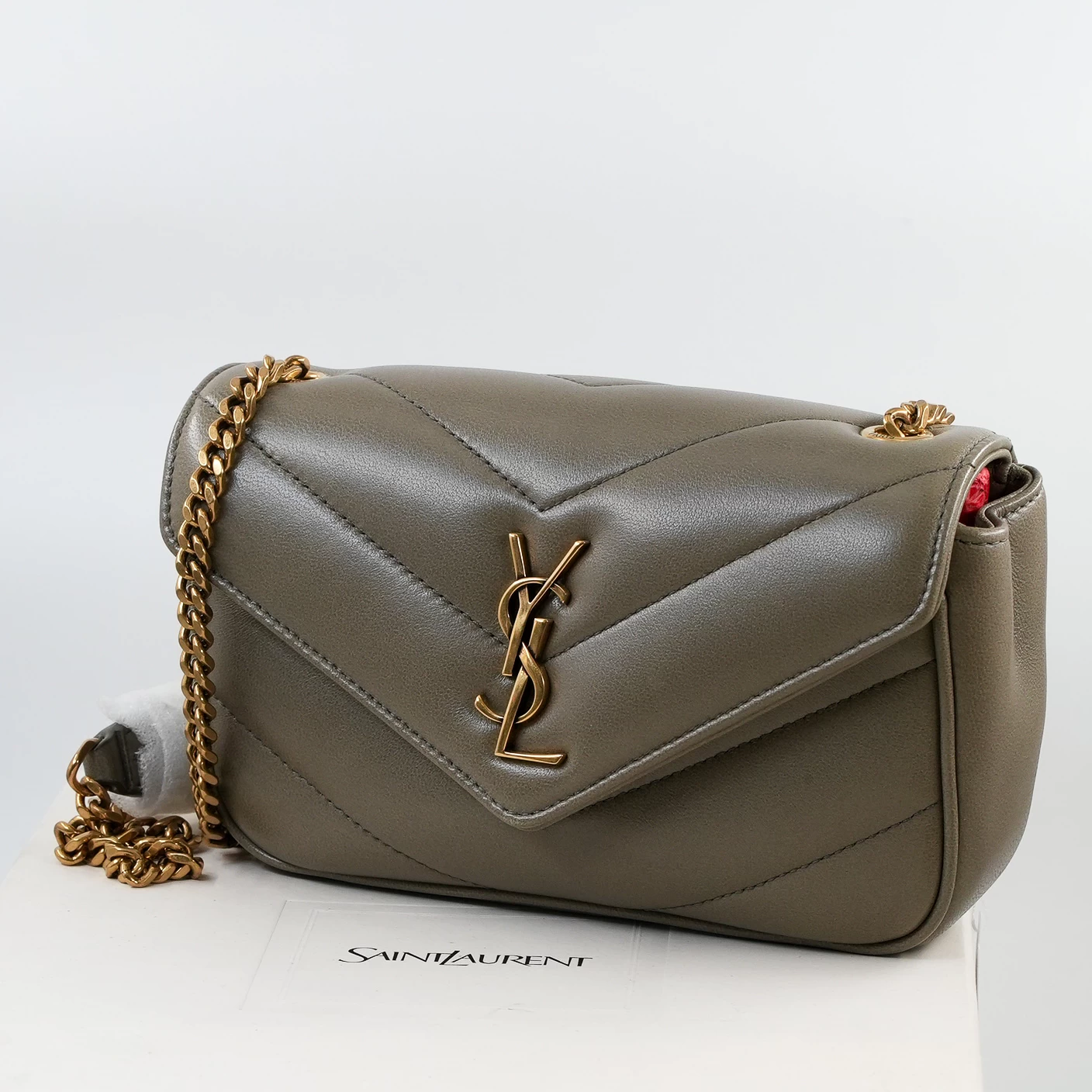 حقيبة لولو من سان لوران