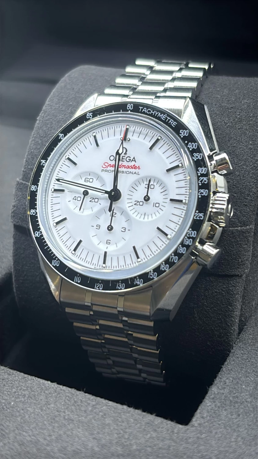     Omega Speedmaster 