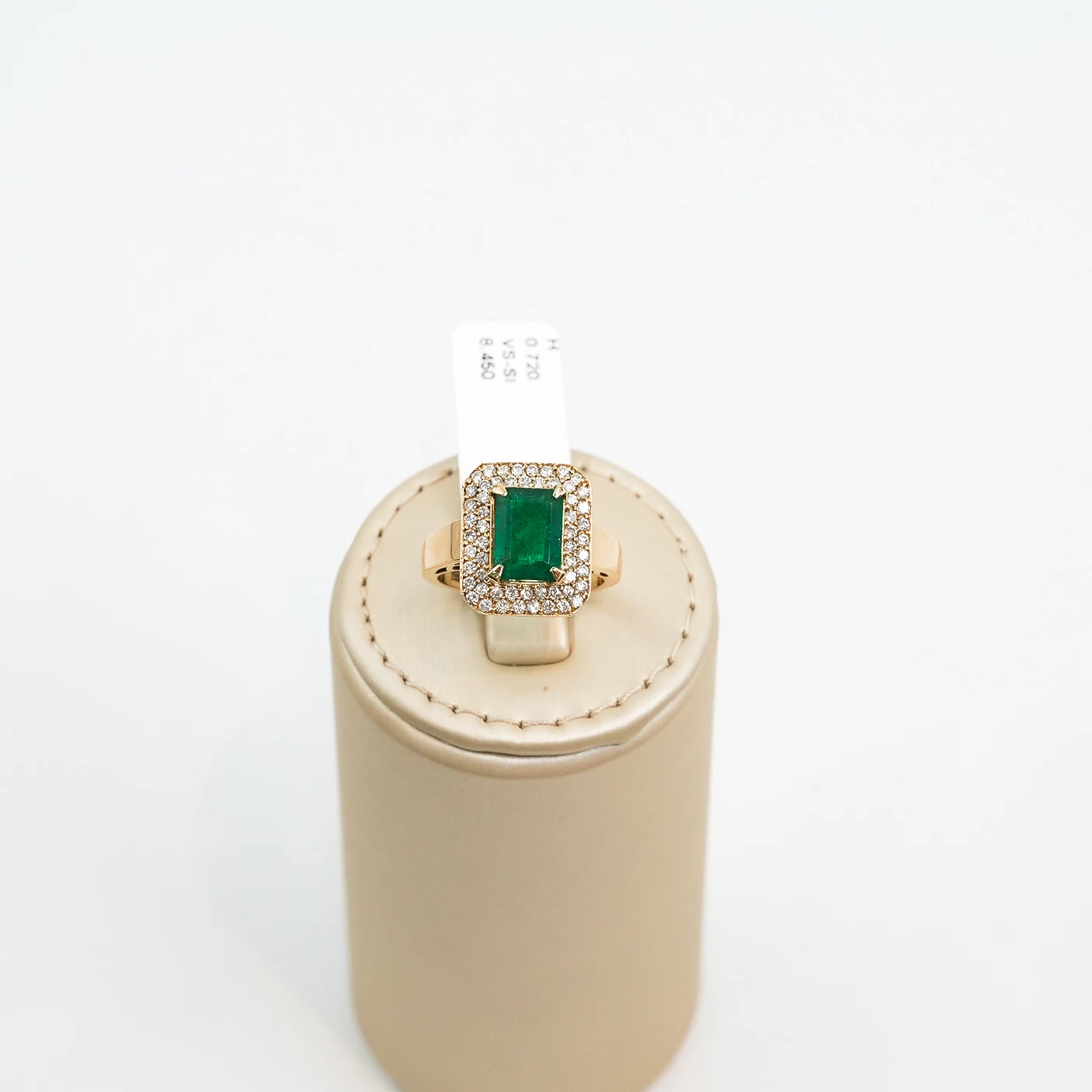     Diamond Emerald Ring 