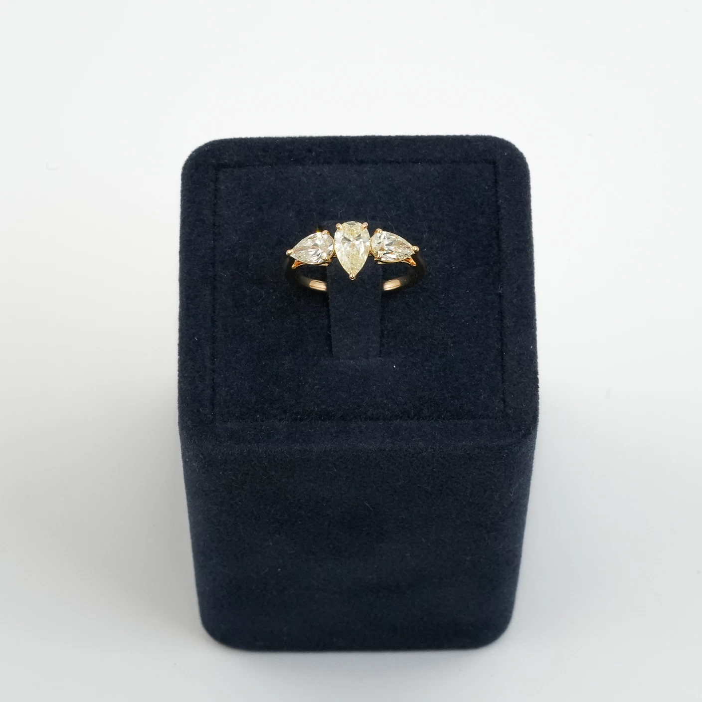 Women's Ring