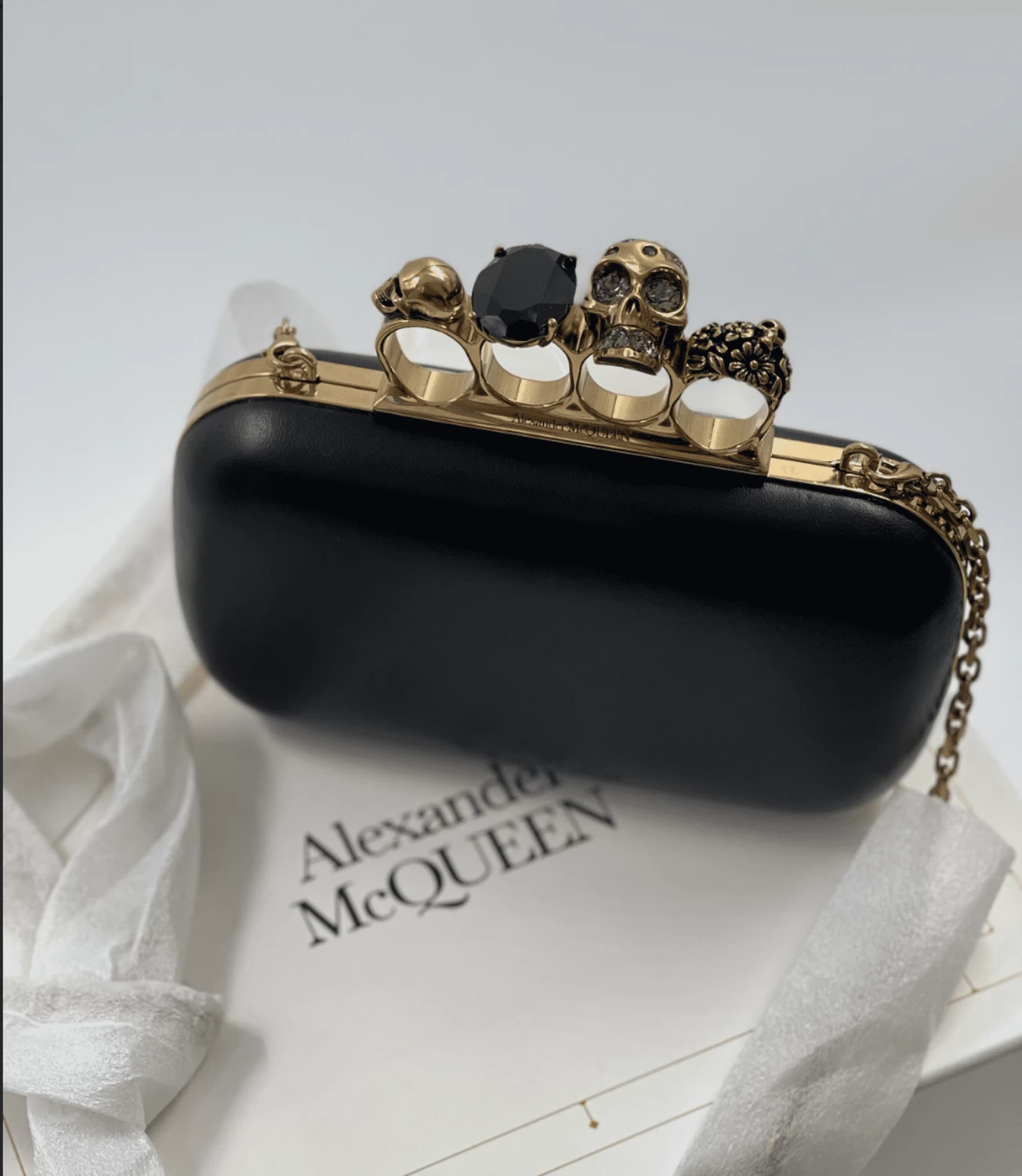 Alexander McQueen - Skull Four-Ring Clutch in Leather