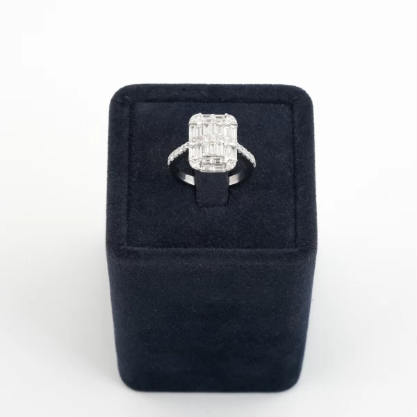 Diamond Ring - Women