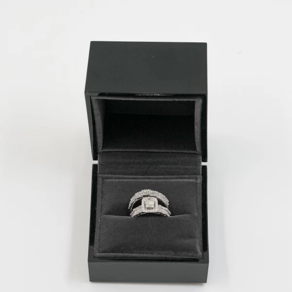 Ring Twins